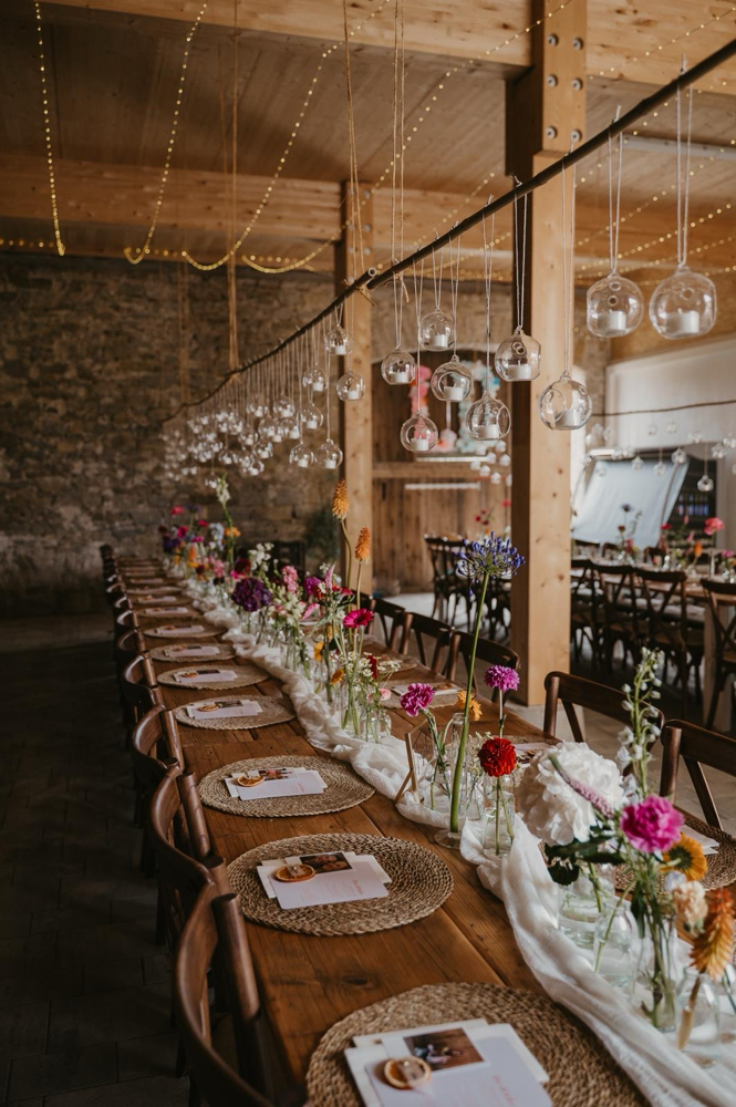 Mietmöbel, Würzburg, Tisch, Stühle, Verleihservice, mieten, leihen, ausleihen, Hochzeit, freie Trauung, Aschaffenburg, Schweinfurt, Nürnberg, Rothenburg, Fulda, Event, Unterfranken, Franken, Bayern, Tischdeko, Hochzeitsdeko, Tischdecken, Tischdecke mieten