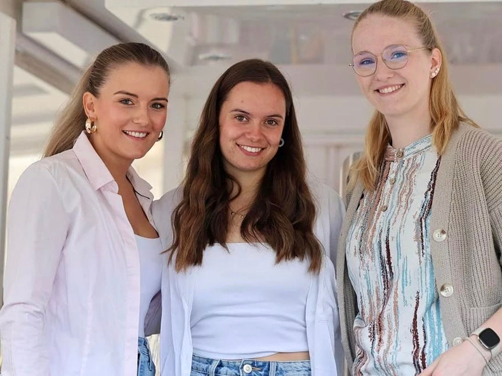 Unsere charmanten Helferinnen