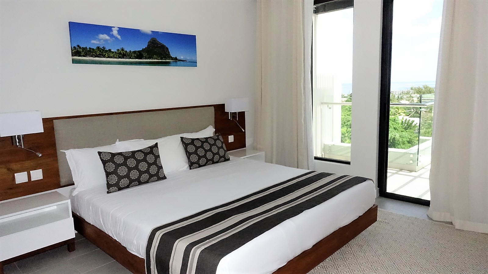 RES ILE MAURICE IMMOBILIER REVENTE PENTHOUSE APPARTEMENT 3 CHAMBRES VUE MER TAMARIN