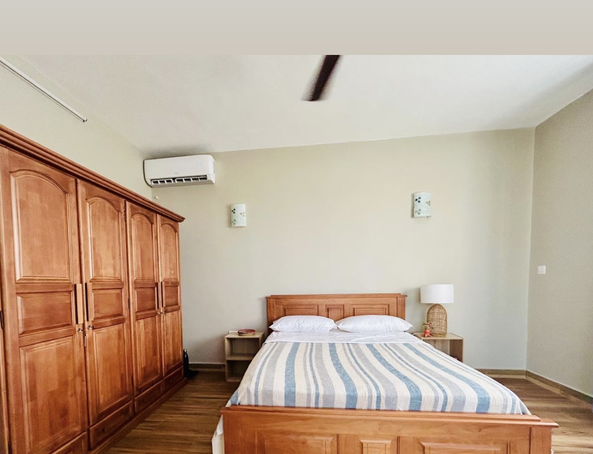 House for rent with 3 bedrooms and private pool in Belle Mare, Mauritius, offered by Jinvesty Ile Maurice.