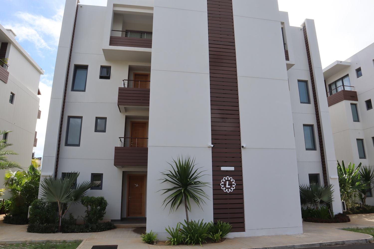 achat et revente appartement T2 Choisy les bains plage à pieds JINVESTY ile maurice votre agence immobilière.