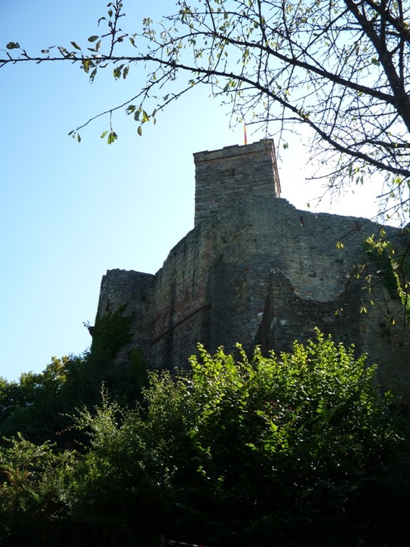 Die Burg zählt zu den größten und besterhaltensten Burganlagen Süddeutschlands.