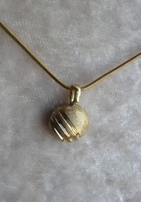 585-Gelbgold