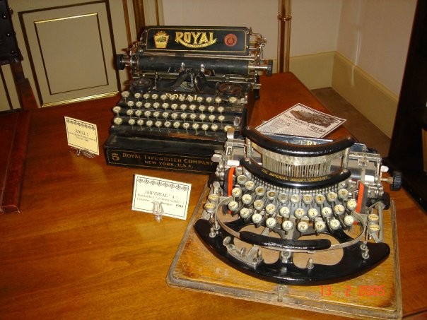 ROYAL BAR-LOCK The Columbia Typewriter MJfg. Co. ( “ visible writing “ ) 379 Broadway, New Jork - 1891