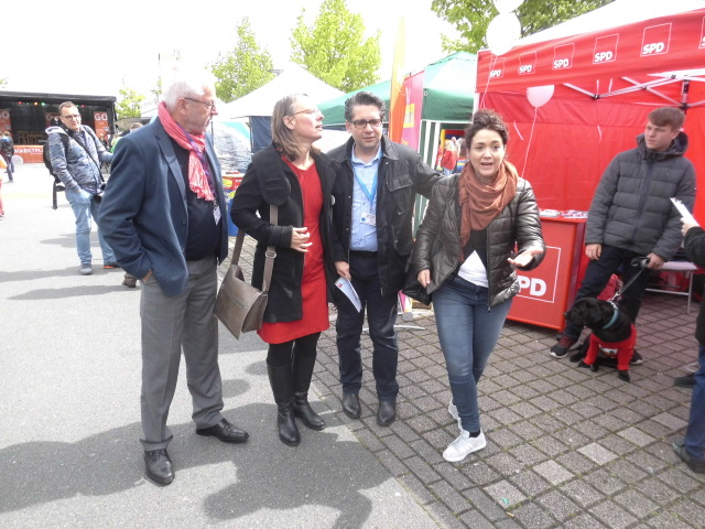 Beiratsprecher Wolfgang Haase SPD, SPD Landesvorsitzende Sascha Aulepp, Bürgerschaftsabgeordneter Mustafa Güngör und Bundestagabgeordnete Sahra Ryglewski SPD