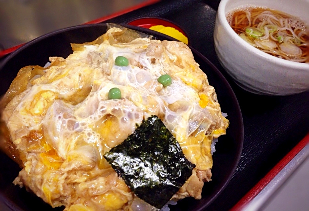 Oyakodon　９９０yen