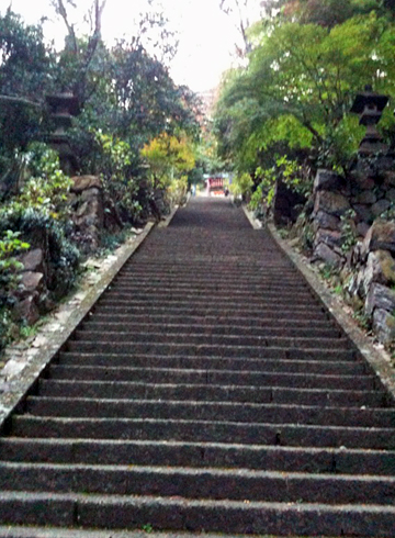 太平山神社 階段