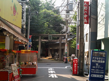 銀杏岡八幡神社 鳥居