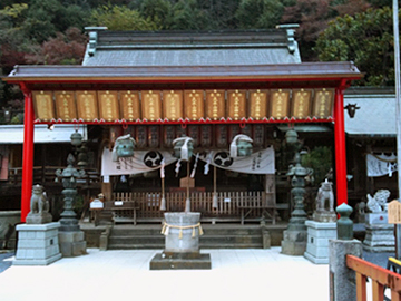 太平山神社 拝殿