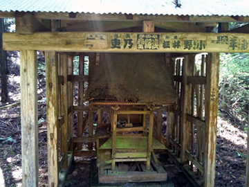 名草厳島神社 祠