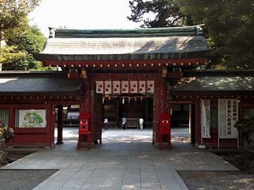 大國魂神社 中雀門