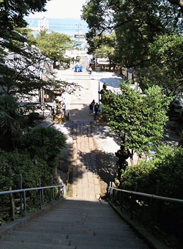 走水神社 階段