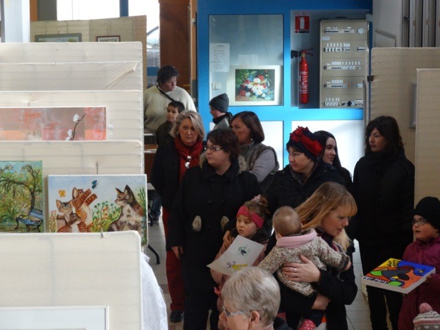 Les enfants du centre de loisirs en visite