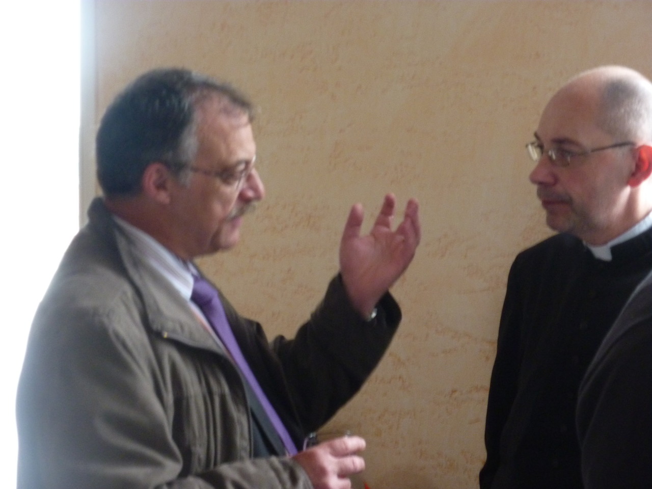 Monsieur le Maire et Monsieur le curé