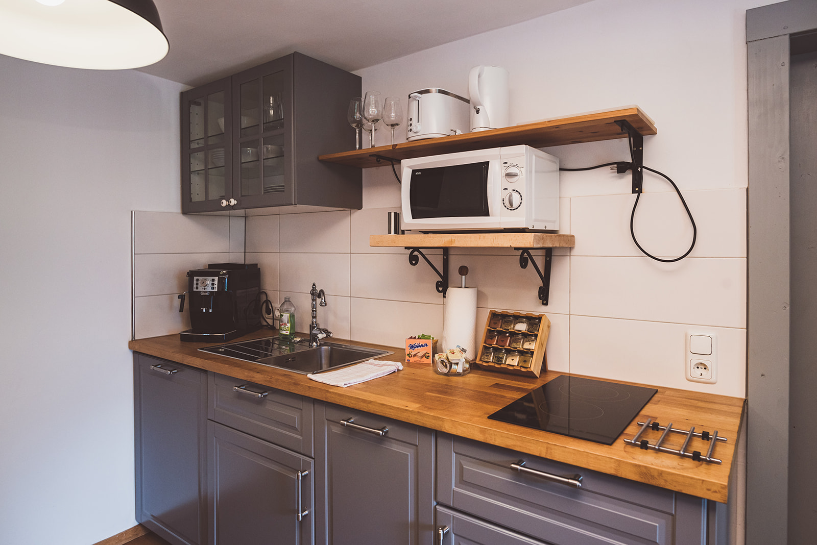 Kitchen apartment with mountain view