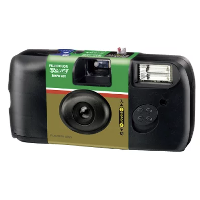 結婚式におすすめ！写ルンです