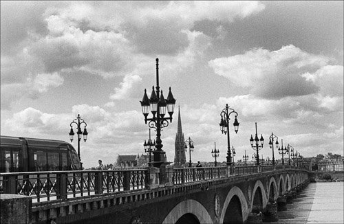 Le pont de Pierre