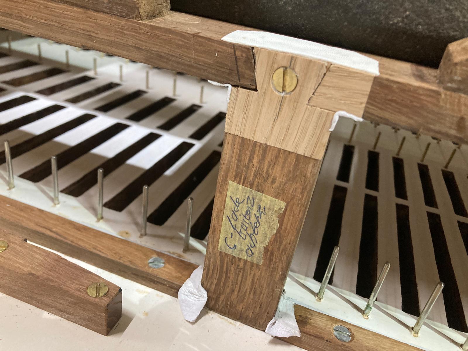 Nieuwe zwaluwstaartverbinding
