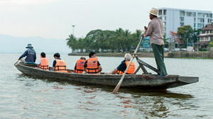 Cruise on Lake Phayao