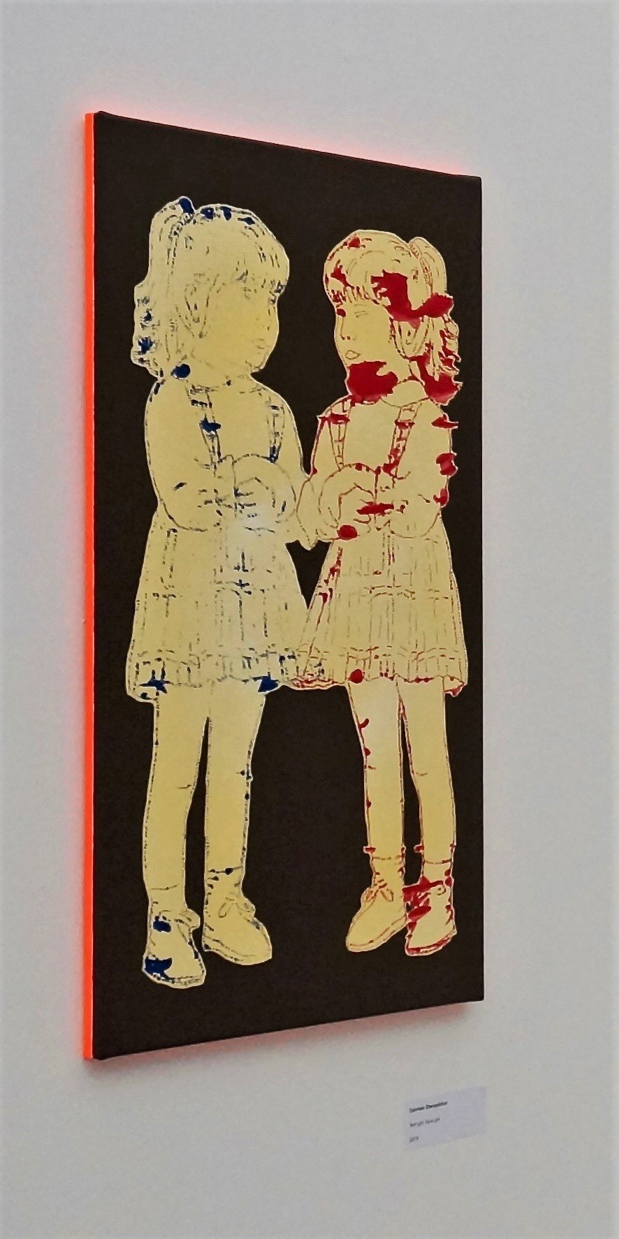 Red girl, blue girl, Mischtechnik auf Leinwand, 70 x 40 cm, 2019 (Seitenansicht)