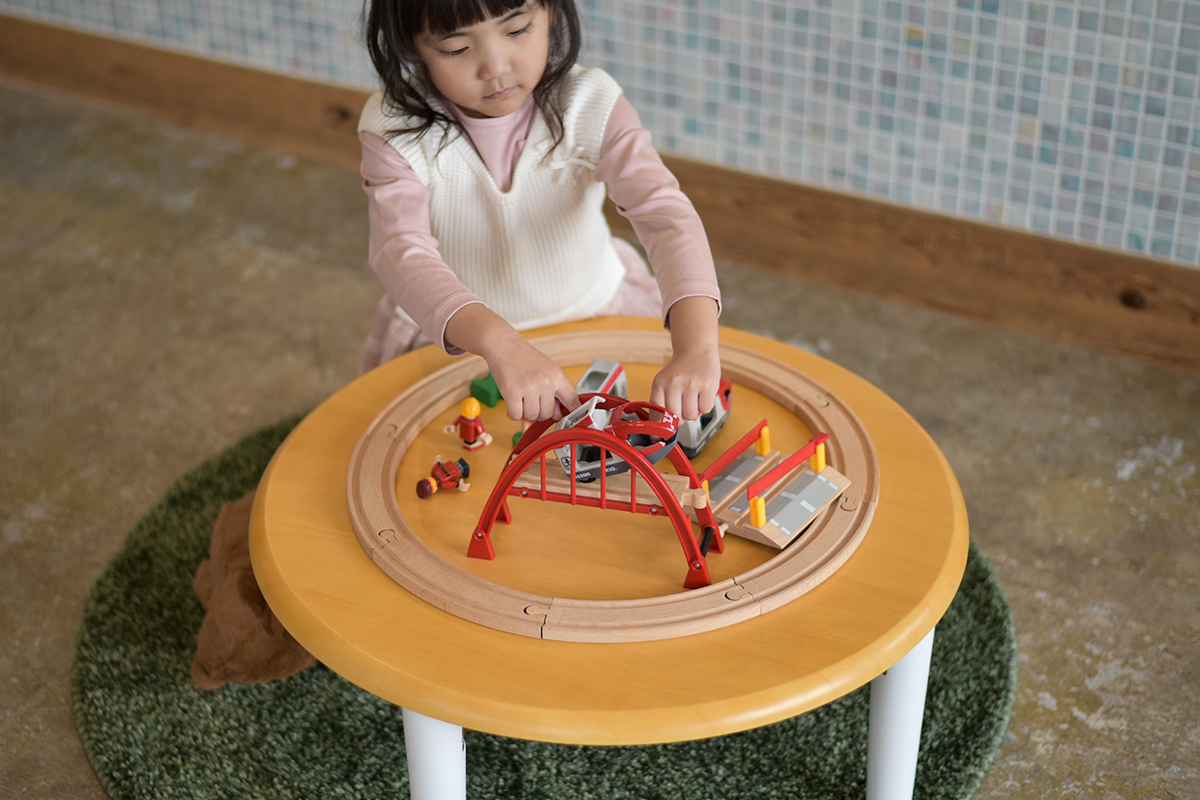 折り畳み座卓テーブル - 子ども用家具Kidzoo(キッズー)シリーズの公式