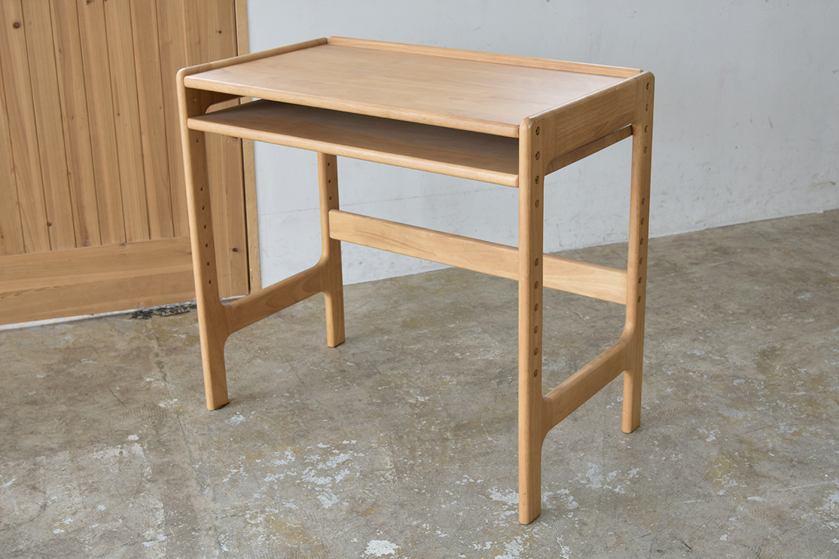 kidszoo トレッペシリーズ　グローイングデスク グローイングデスク - 子ども用家具Kidzoo(キッズー)シリーズの公式