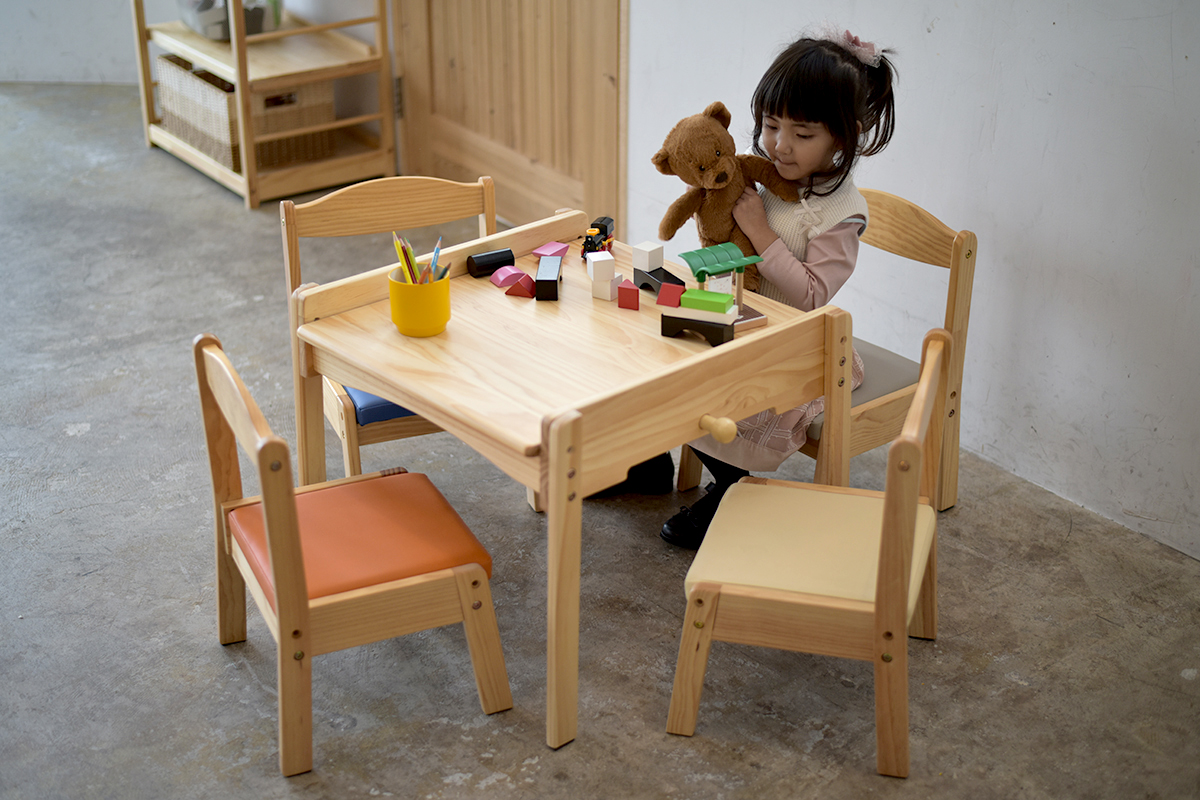 Kidzoo(キッズーシリーズ)ソピアキッズデスクMサイズ+キッズ