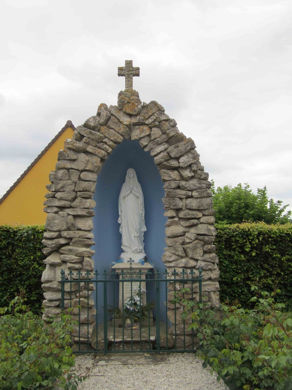 Grotte à Notre-Dame de Lourdes