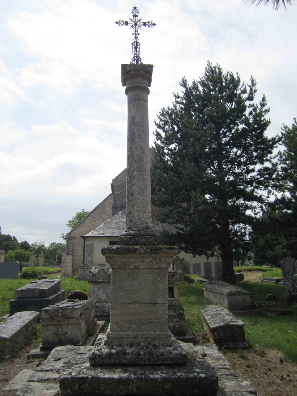 Croix de cimetière