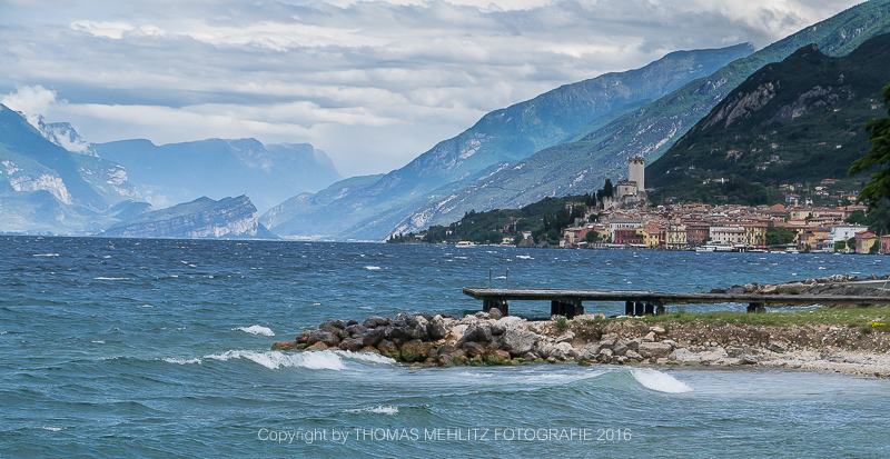 Italien, Lago di Garda, Blick auf Malcesine