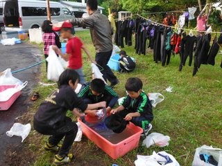 自分たちで片付けることも大きな学びになります。