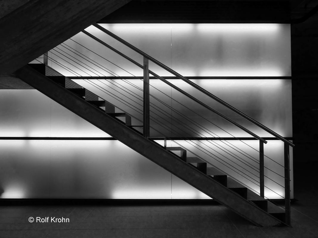 2020 März  Treppe in Spanien  Foto Rolf Krohn