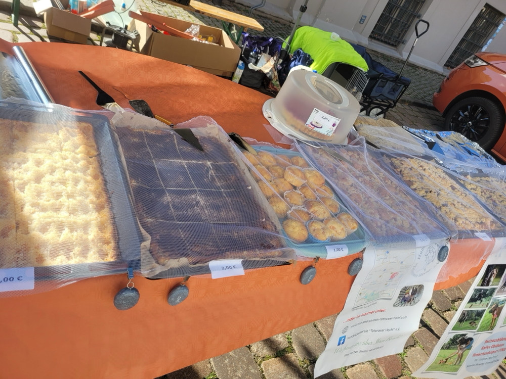 Es gab wieder viel Kuchen Dank unserer fleißigen Mitglieder.