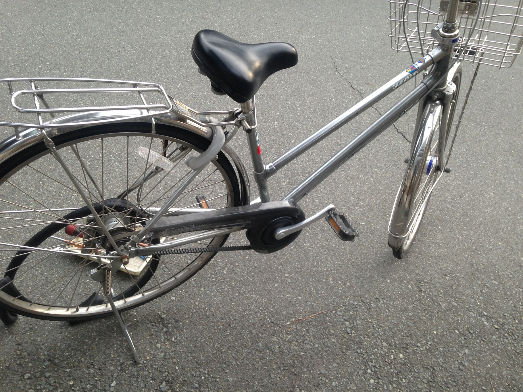 自転車 パンク チューブ 交換 料金