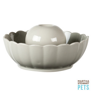 ITEM #24: MARTHA STEWART CERAMIC PET FOUNTAIN (VALUE $110)