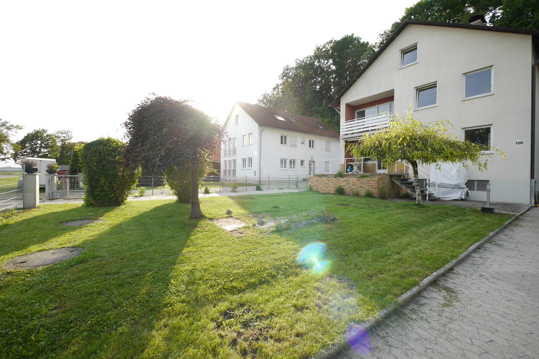Zweifamilienhaus mit großem Grundstück in 85354 Freising