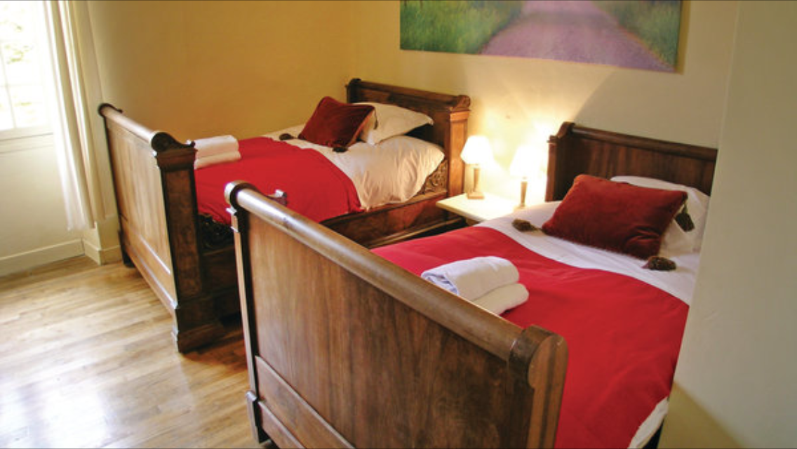 La seconde chambre pour jeunes et enfants-the second bed room