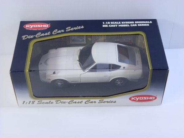 【ミニカー買取】KYOSHO 1/18scale NISSAN FAIRLADY Z-L White [No.08211W]｜相模原市南区