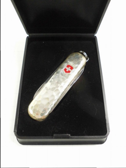 【ナイフ買取】【VICTORINOX/ビクトリノックス】　スターリングシルバー　クラシックSTG　Sterling Silver　シルバー925　ツールナイフ　マルチツール｜東京都新宿区