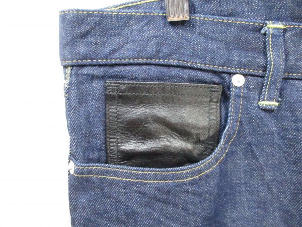 【古着買取】STUSSY(ステューシー)×BEDWIN & THE HEARTBREAKERS　牛革　濃紺　ロゴ刺繍変形サルエルパンツ/デニム　サイズN°4/相模原市中央区