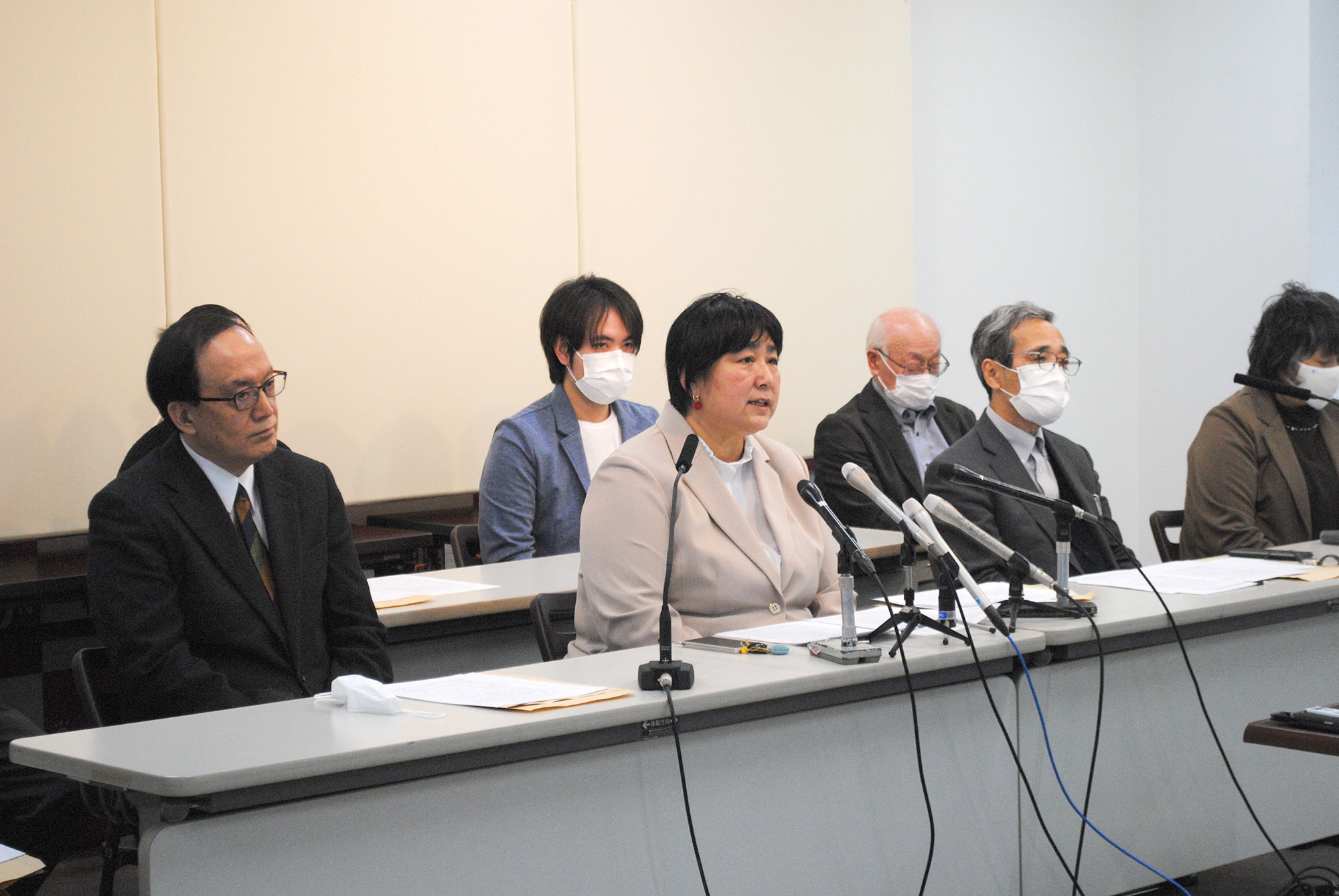 命と暮らし守る秋田へ　知事選初の女性候補　相場氏が決意