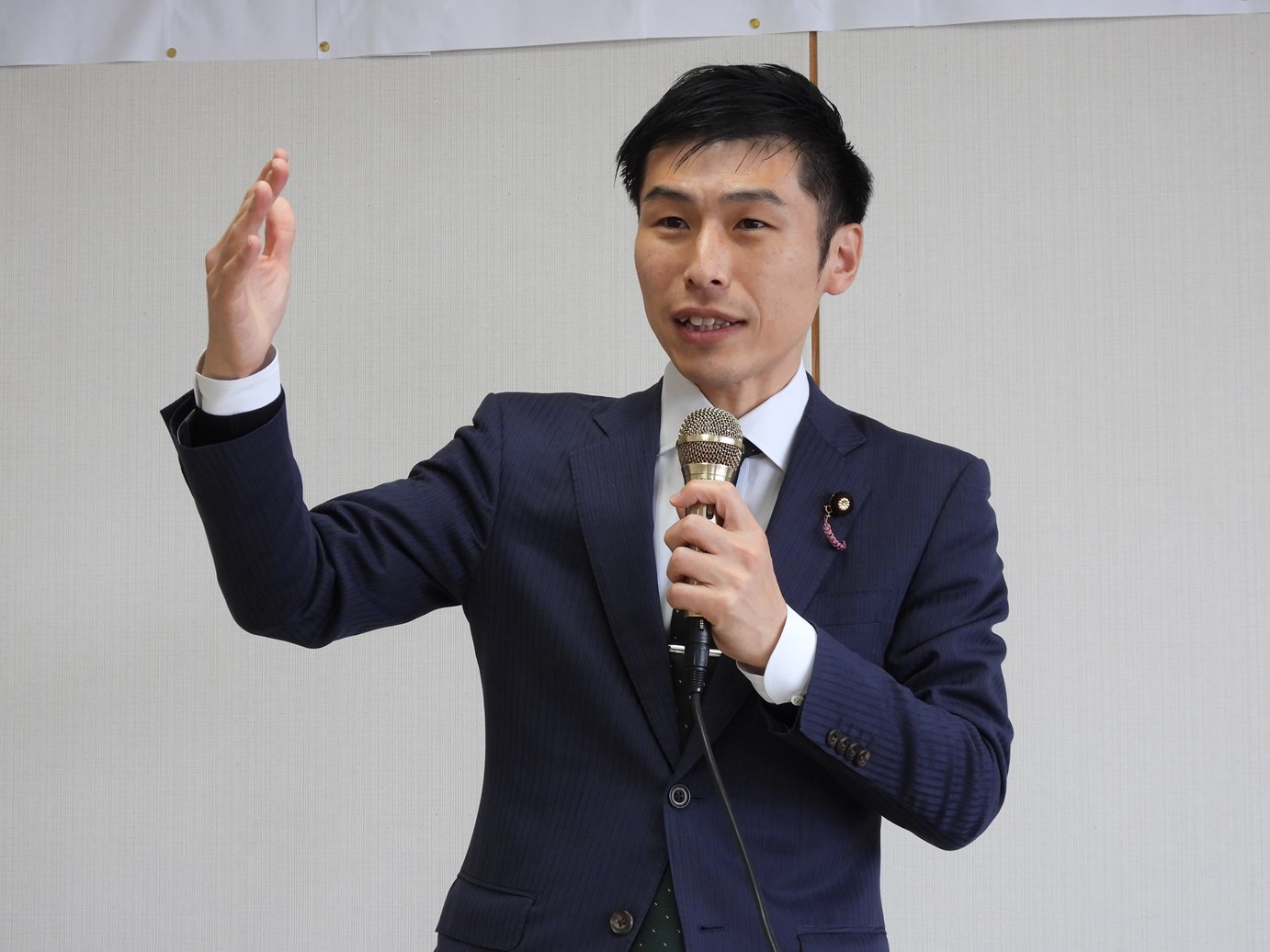 農業で暮らせる補償を 秋田・羽後党つどい　山添氏訴え