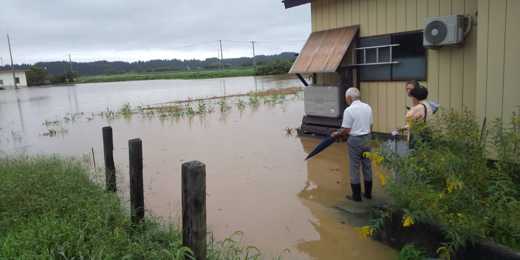 秋田　８河川が氾濫 相次ぐ大雨　先月も床上浸水
