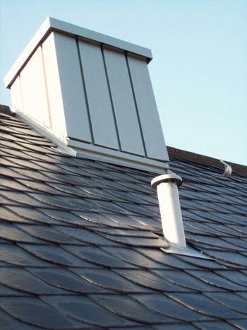 Kamine aus einer Hand- Dachdecker Zimmermann Spenglerarbeiten vom Profi