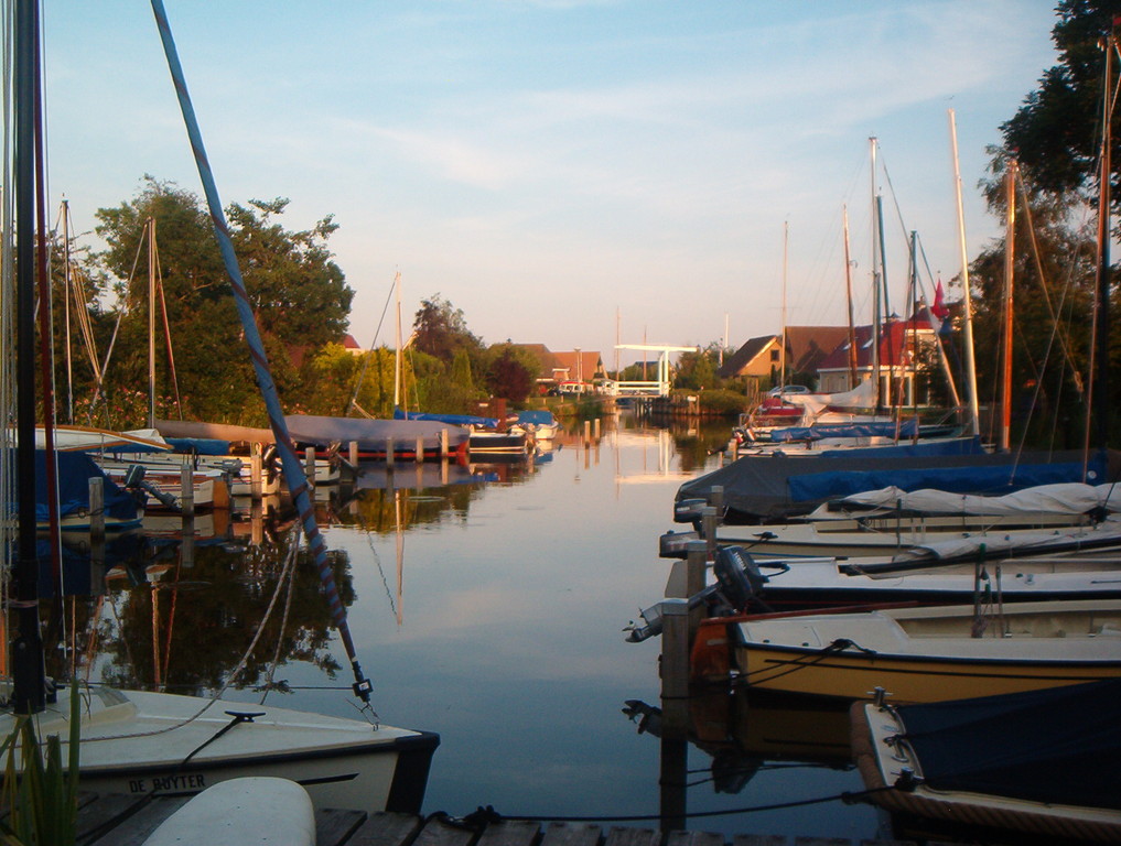 PRIVE HAVENPLAATS (Bungalowpark 't Garijp)