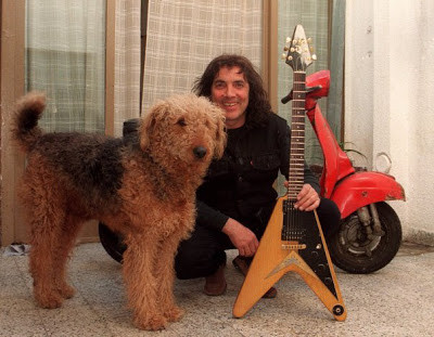 El airedale Cactus, Pappo y... EL BLUES DEL PERRO: