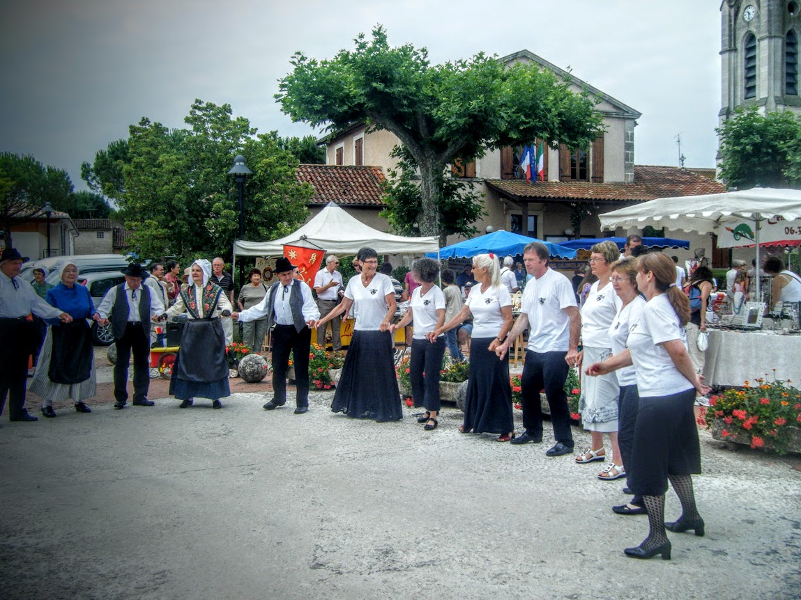 04.07.2010.  Ouverture saison estivale au Temple sur Lot