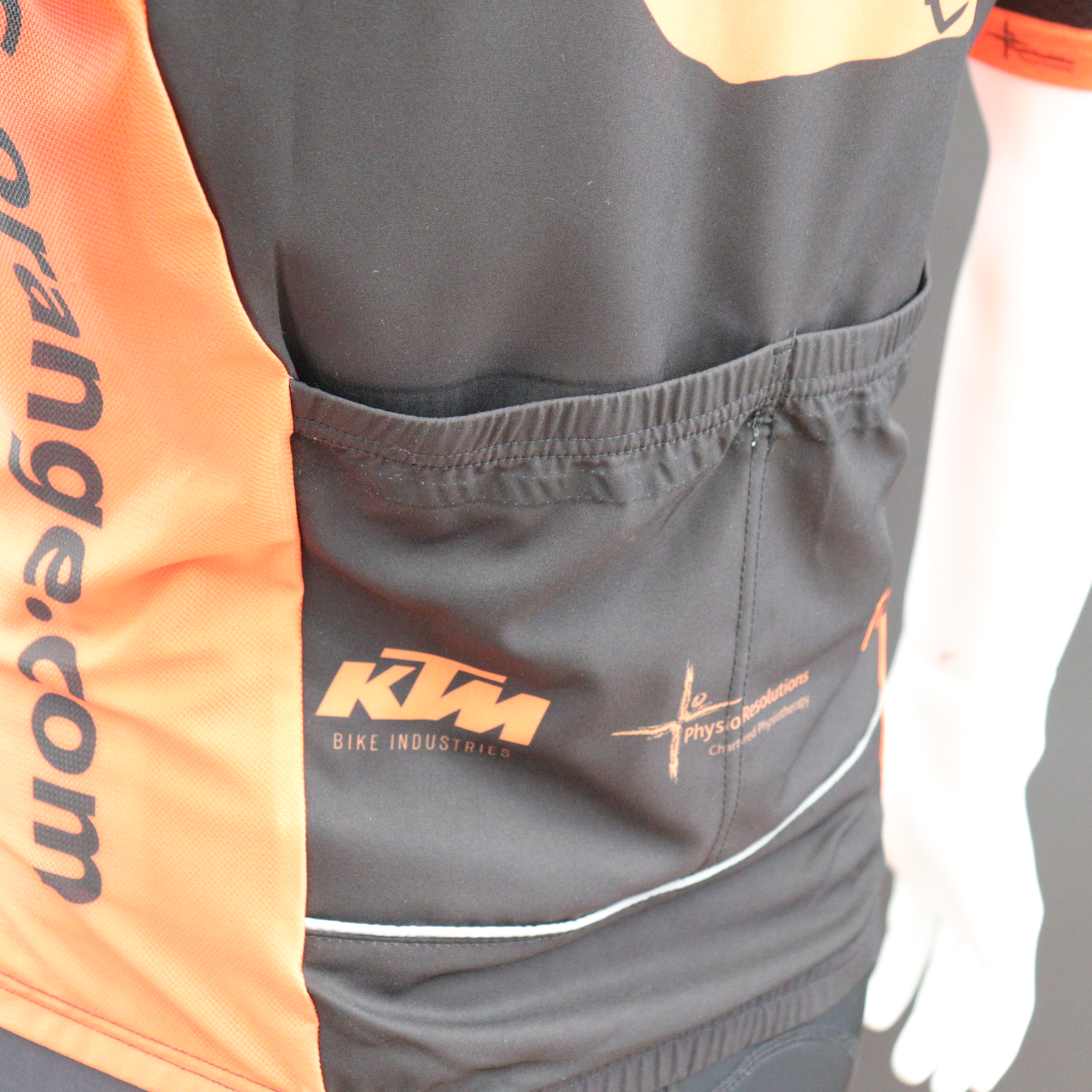 Custom Pro Cut Cycle Gilets Twin Pockets