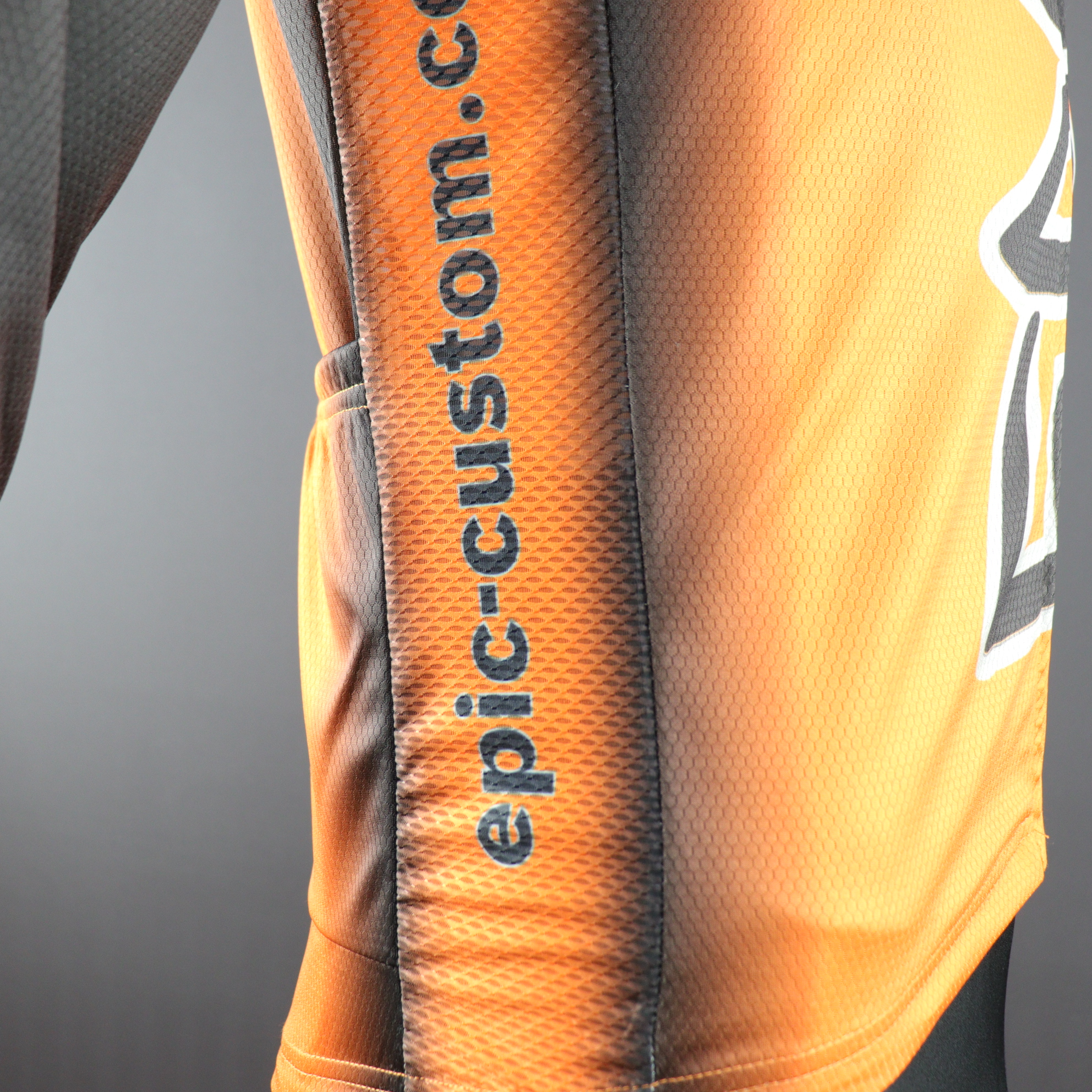 Long Sleeve Cycle Jerseys - Vented Side Panels