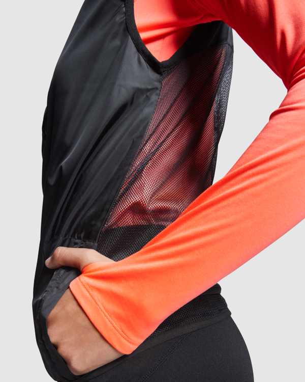 Custom Branded Hi-Viz Windproof Run Gilet Vests Black Side